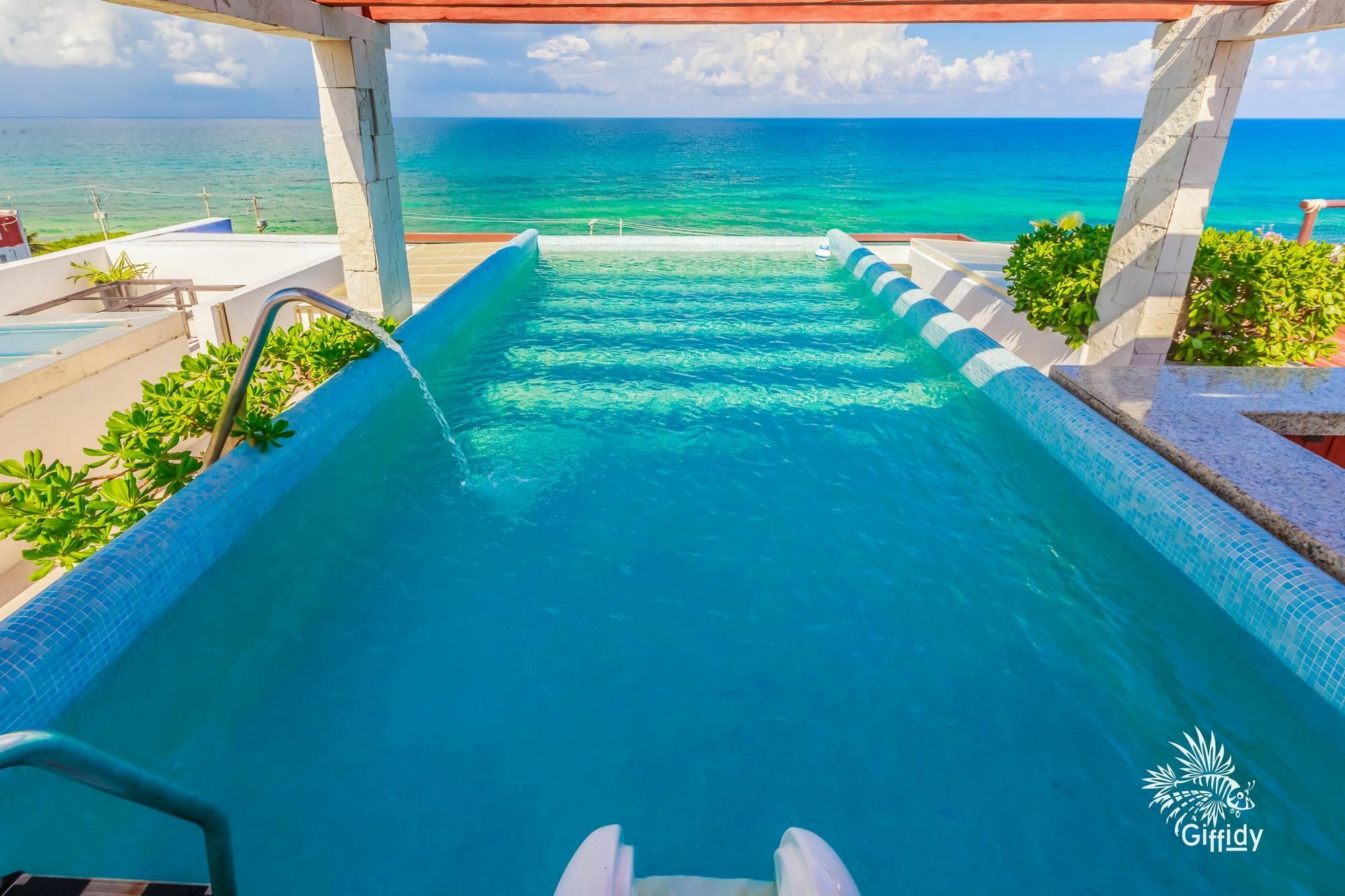 Deep Blue Condos - 201 Исла-Мухерес Экстерьер фото